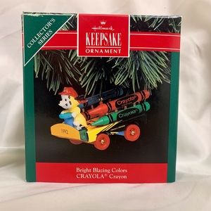 NIB Hallmark Christmas Ornament 1992 BRIGHT BLAZING COLORS Crayola Crayon